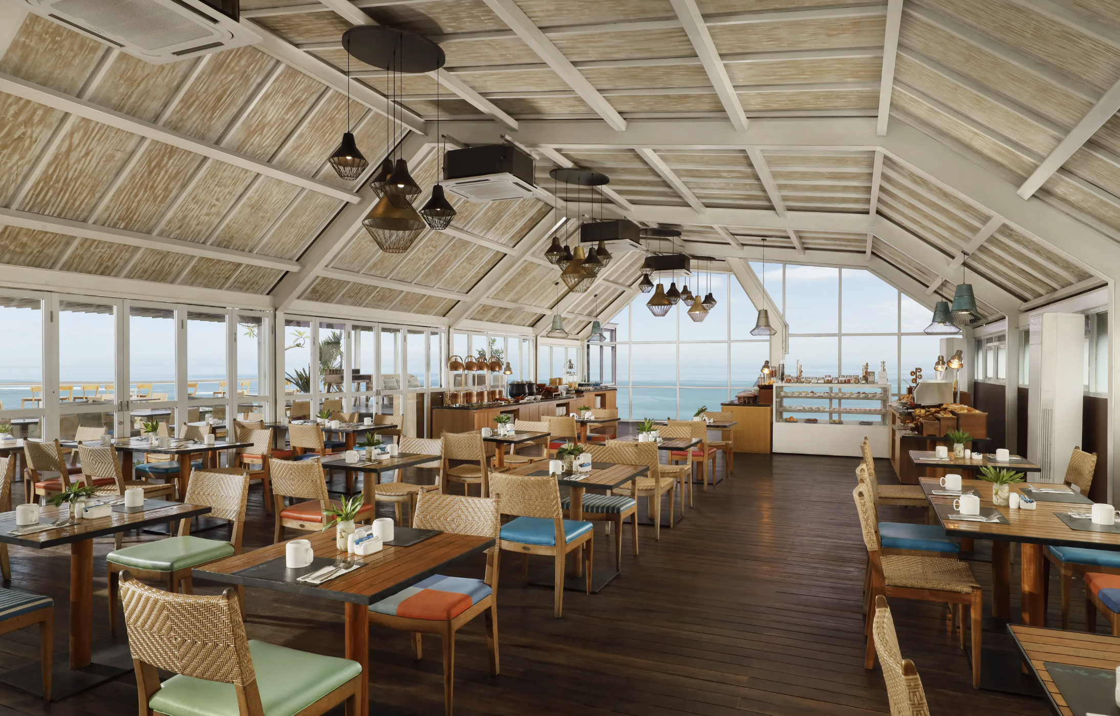 Aston Canggu Beach Resort – Modern Comfort with a View