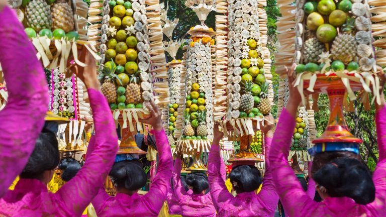 The Island of Gods Awaits: Your Definitive Luxury Bali Vacation Narrative