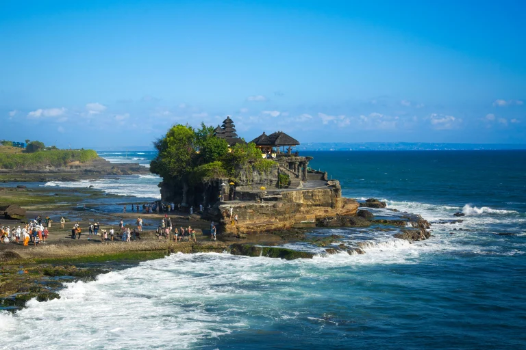 How to visit Tanah Lot Temple first time