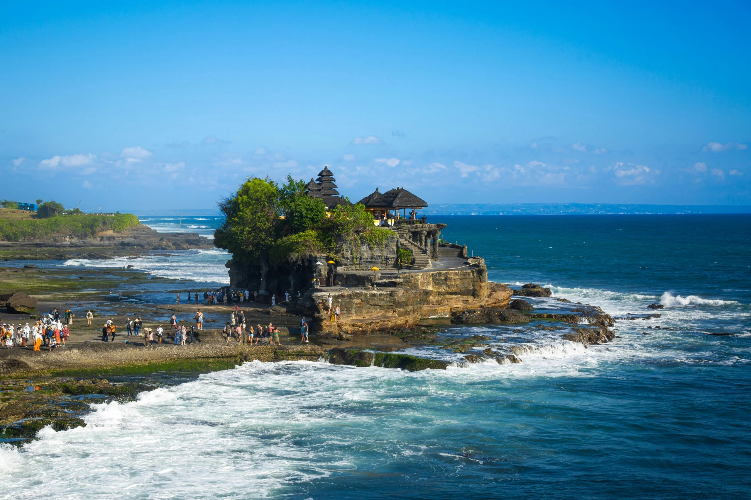 How to visit Tanah Lot Temple first time
